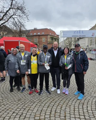 Foto des Albums: Von Falkensee nach Spandau: Bilder vom 37. Lauf der Sympathie (Startbereich)