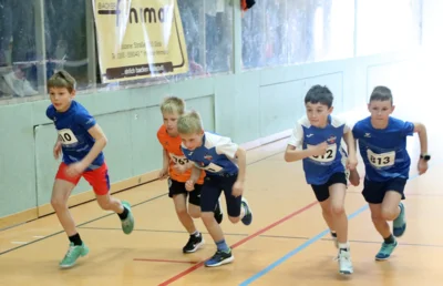 Foto des Albums: Spannende Wettkämpfe zur KM in der Halle