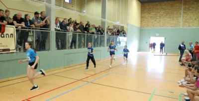 Foto des Albums: Spannende Wettkämpfe zur KM in der Halle