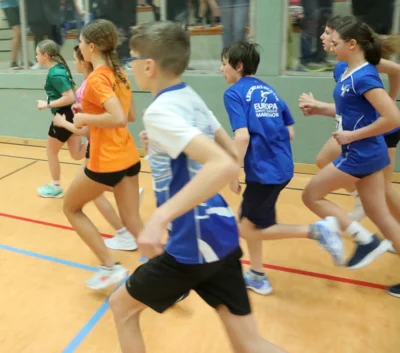 Foto des Albums: Spannende Wettkämpfe zur KM in der Halle