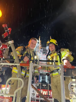 Foto des Albums: B2: Gewerbe, Brand Werkstatt