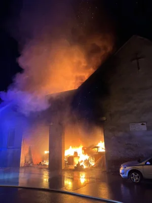 Foto des Albums: B2: Gewerbe, Brand Werkstatt