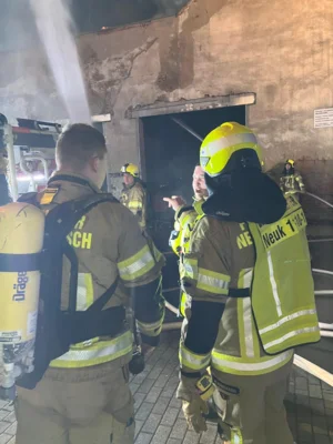 Foto des Albums: B2: Gewerbe, Brand Werkstatt