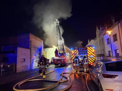 Foto des Albums: B2: Gewerbe, Brand Werkstatt