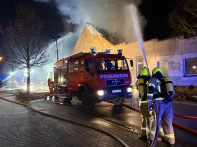 Foto des Albums: B2: Gewerbe, Brand Werkstatt