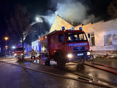 Foto des Albums: B2: Gewerbe, Brand Werkstatt