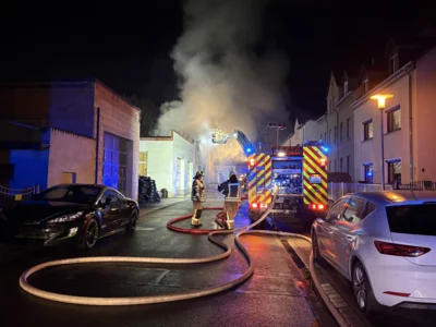Foto des Albums: B2: Gewerbe, Brand Werkstatt