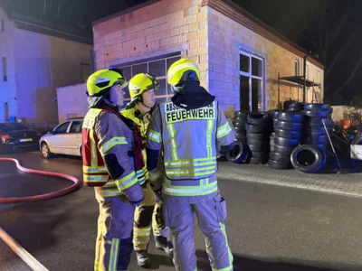 Foto des Albums: B2: Gewerbe, Brand Werkstatt