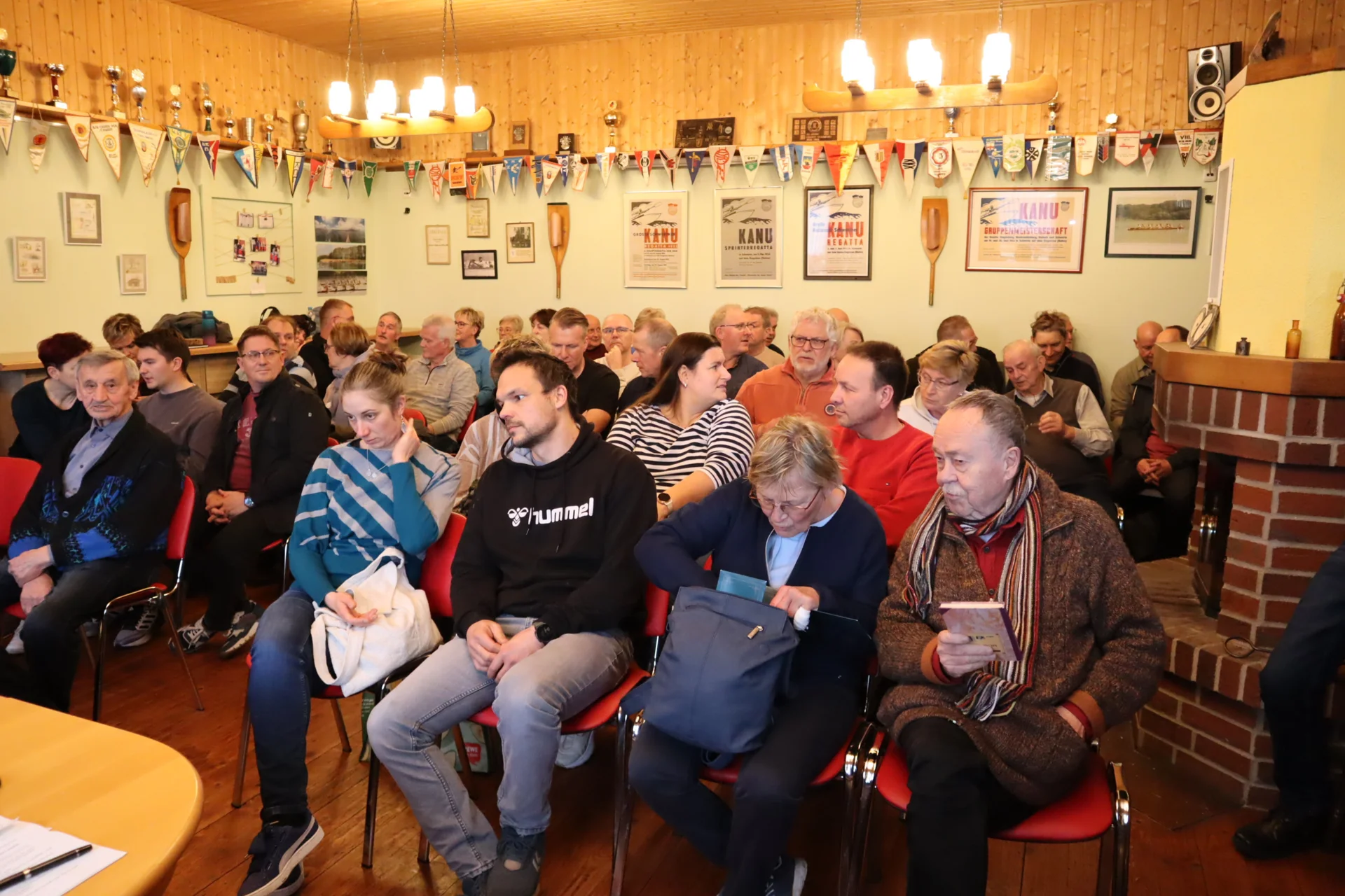 Bild: Volles Haus bei der Jahreshauptversammlung und der Wahl der neuen Vorstandsmitglieder.