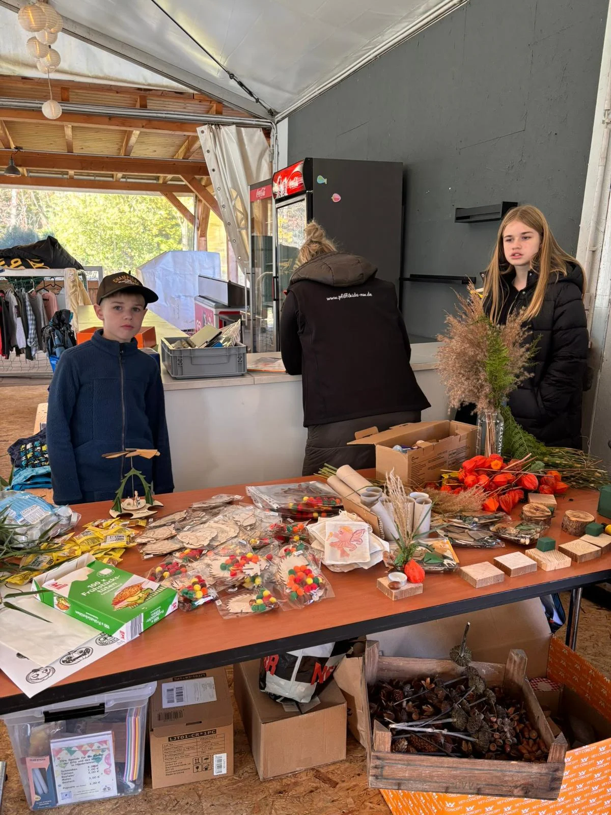 Bild: Kinderschminken und Basteln beim Landbumml 2025