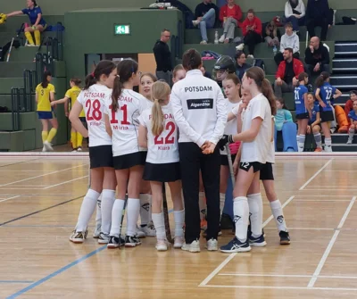 OHV-Pokal M&auml;dchen U12 in G&uuml;strow  (Bild vergr&ouml;&szlig;ern)