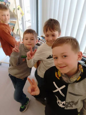 Foto des Albums: Exkursion in die Bibliothek Klasse 2