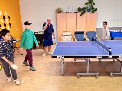 Foto des Albums: Tischtennis mit den Kids von der Albert-Gutzmann-Schule