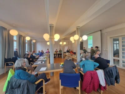 Im B&uuml;rgersaal  (Bild vergr&ouml;&szlig;ern)