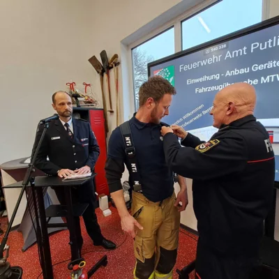 Foto des Albums: Einweihung Gerätehaus Berge