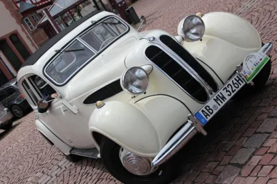 Foto des Albums: 3. Benefiz-Oldtimer-Sternfahrt 2019