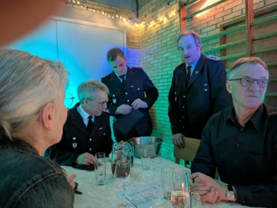 Feuerfest  (Bild vergr&ouml;&szlig;ern)