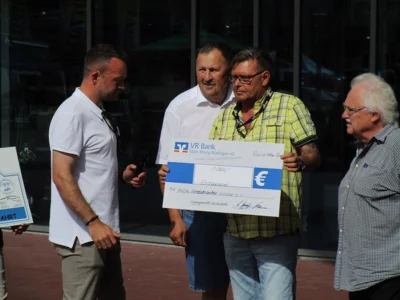 Foto des Albums: 1. Benefiz-Oldtimer-Sternfahrt 2017