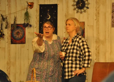 Foto des Albums: Großes Theater um die zauberhafte Glaskugel