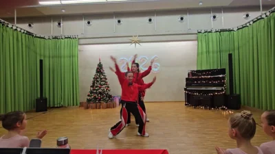 2025-12-21 NG Konzert Oskar DRIVE00003 