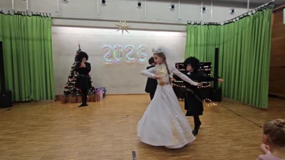 2025-12-21 NG Konzert Oskar FLAMINGOS00027 