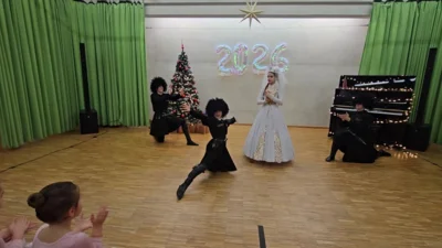 2025-12-21 NG Konzert Oskar FLAMINGOS00034 