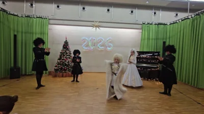 2025-12-21 NG Konzert Oskar FLAMINGOS00036 