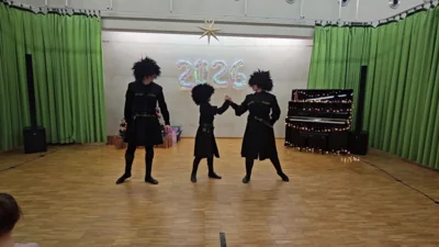 2025-12-21 NG Konzert Oskar FLAMINGOS00042 
