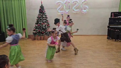 2025-12-21 NG Konzert Oskar MULTIKI00042 