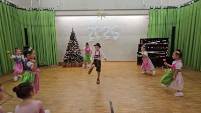 2025-12-21 NG Konzert Oskar MULTIKI00044 