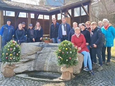 Foto des Albums: Osterbrunnenschmücken 2026