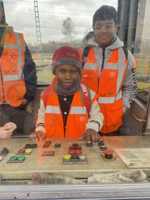 Foto des Albums: Die Klasse 5a besucht das Bahnwerk in Cottbus