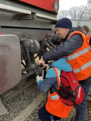 Foto des Albums: Die Klasse 5a besucht das Bahnwerk in Cottbus