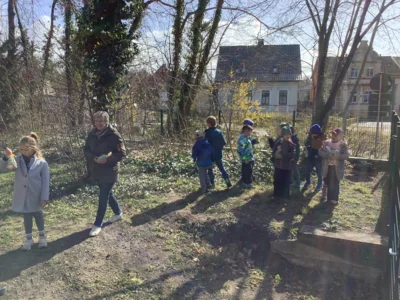Foto des Albums: Ostergrüße aus der Schule