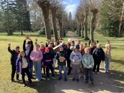 Foto des Albums: Ostergrüße aus der Schule
