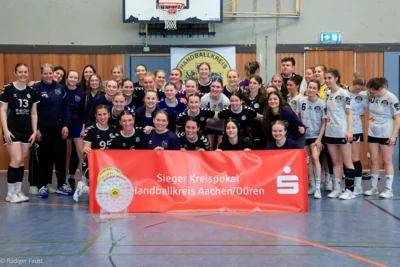 A-Pokal Frauen  (Bild vergr&ouml;&szlig;ern)