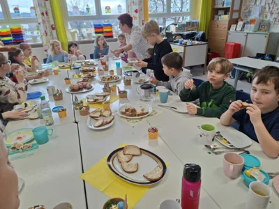 Foto des Albums: Osterfrühstück