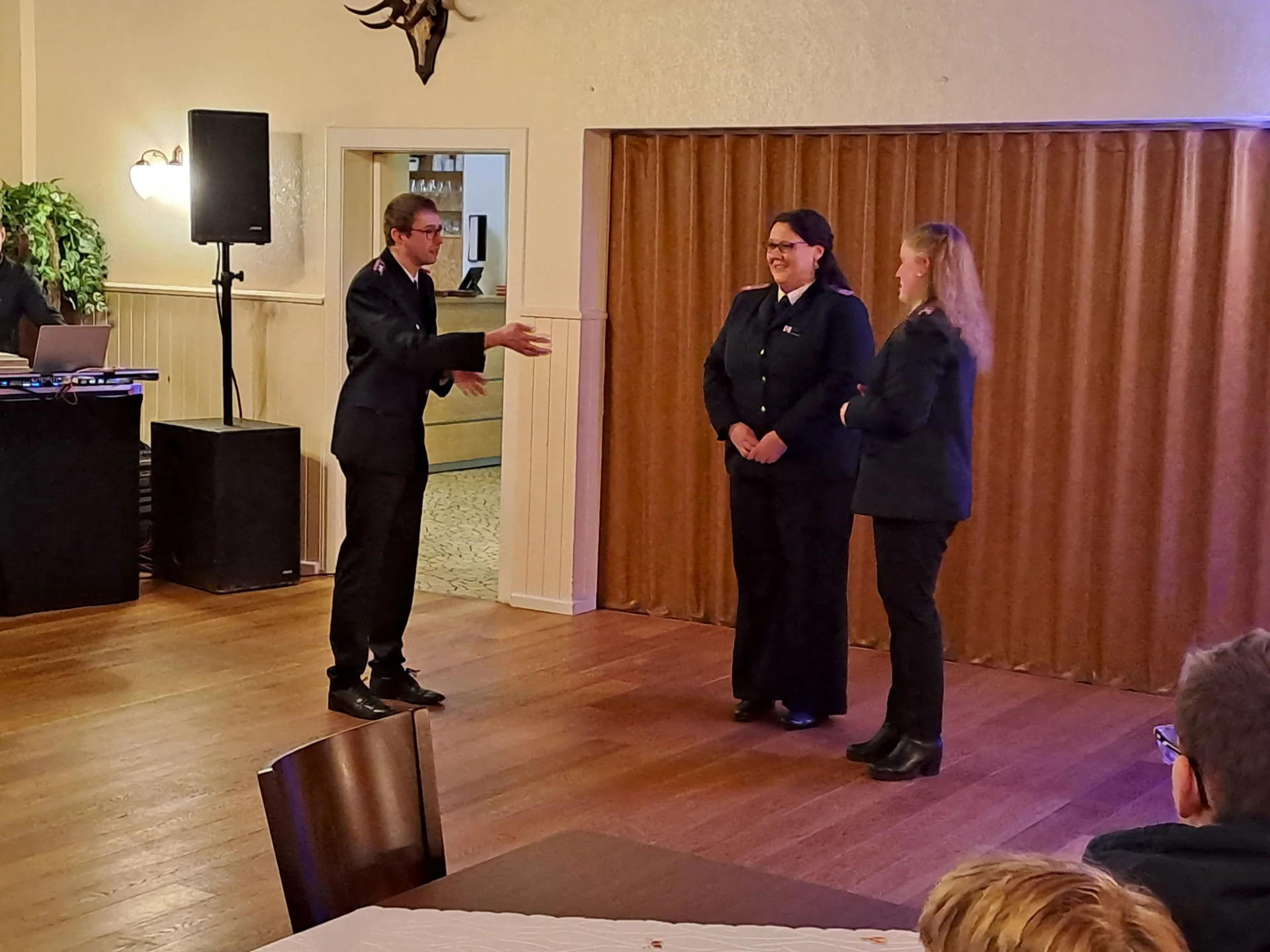 Bild: Ehrung für Cathi