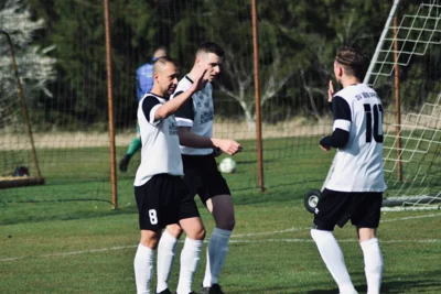 Foto des Albums: SV 1919 Prösen - SV Lok Uebigau