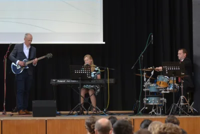Lehrerband: Herr Eller, Frau Landes und Herr Weber 