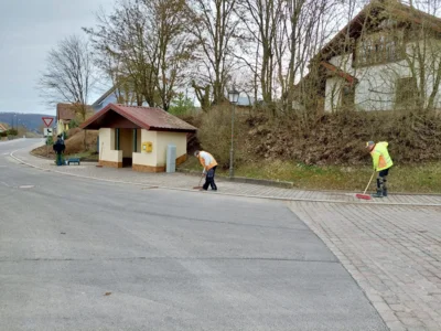 Foto des Albums: Grabfeld räumt auf 2026