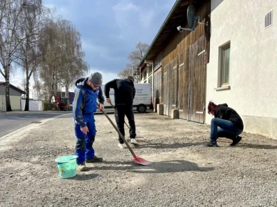 Foto des Albums: Grabfeld räumt auf 2026