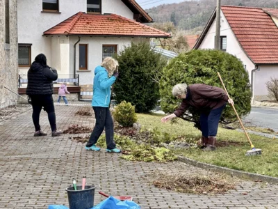Foto des Albums: Grabfeld räumt auf 2026