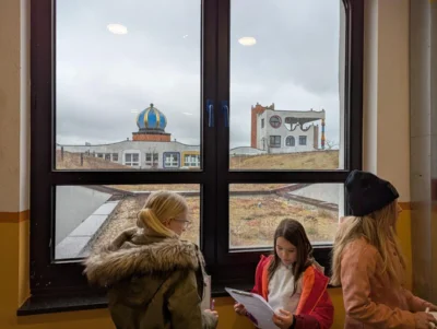 Foto des Albums: Exkursion Hundertwasserschule Wittenberg Klassen 4a und 4b