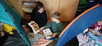 Foto des Albums: Lesewoche Klasse 1 - Vom Löwen der nicht schreiben konnte
