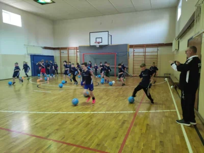 Foto des Albums: Fußballtag Klasse 3 und 4