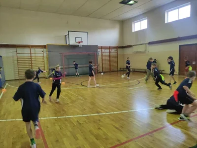 Foto des Albums: Fußballtag Klasse 3 und 4