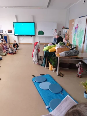 Foto des Albums: Theaterstück Klasse - Rotkäppchen