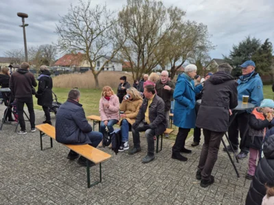Foto des Albums: Osterfeuer in Neuendorf
