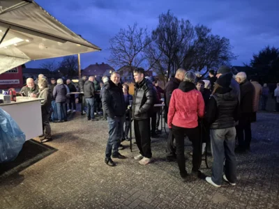 Foto des Albums: Osterfeuer in Neuendorf